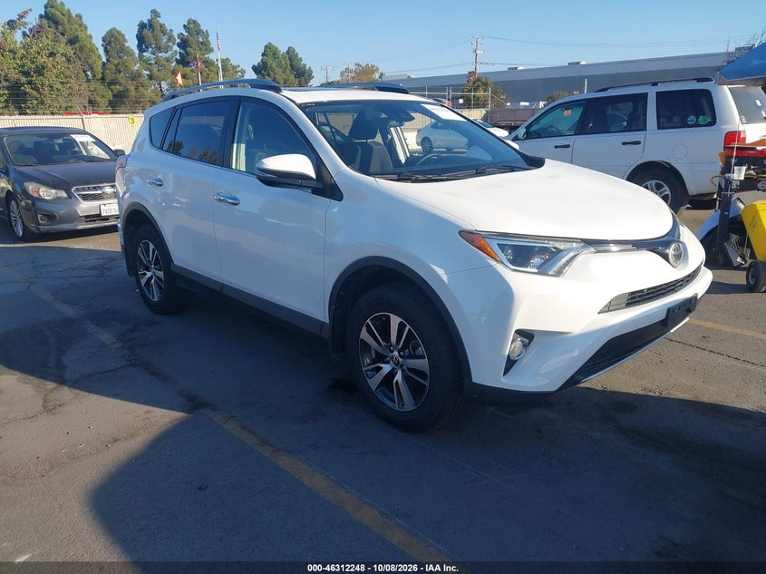 2017 TOYOTA RAV4 XLE | JTMWFREV4HJ705195 | UPCARS