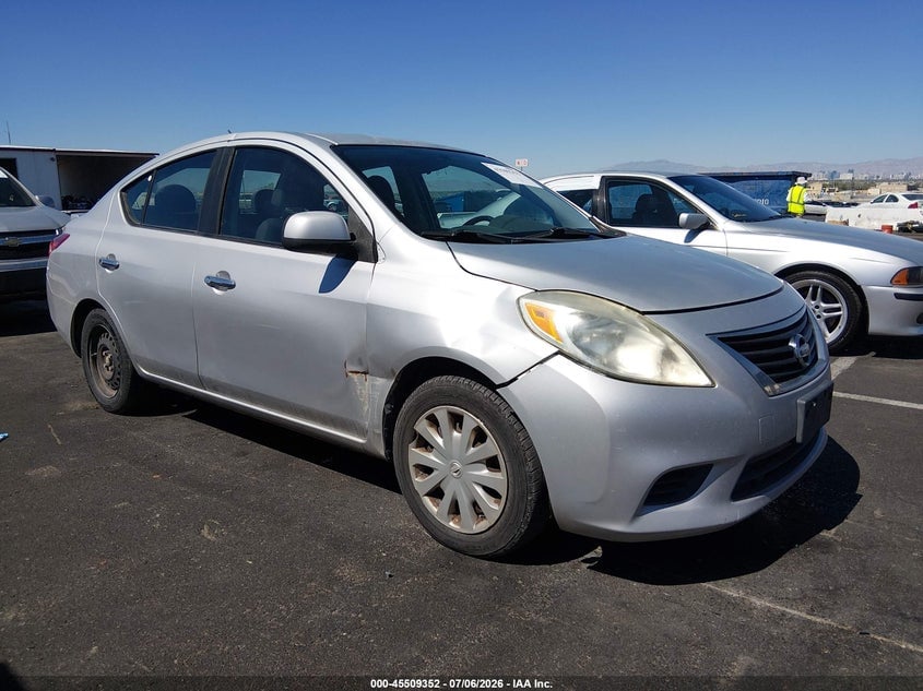 2013 NISSAN VERSA 1.6 SV | 3N1CN7AP1DL866823 | UPCARS