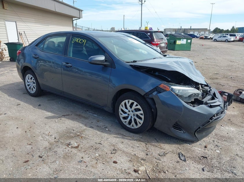2018 TOYOTA COROLLA LE | 5YFBURHE4JP841585 | UPCARS