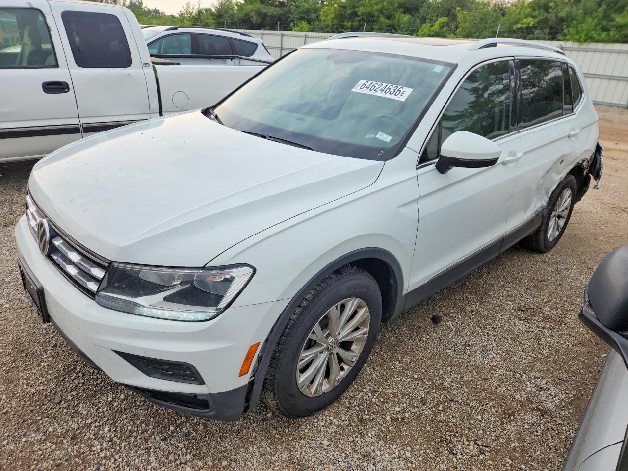 2018 VOLKSWAGEN TIGUAN SE | 3VV3B7AX4JM001020 | UPCARS