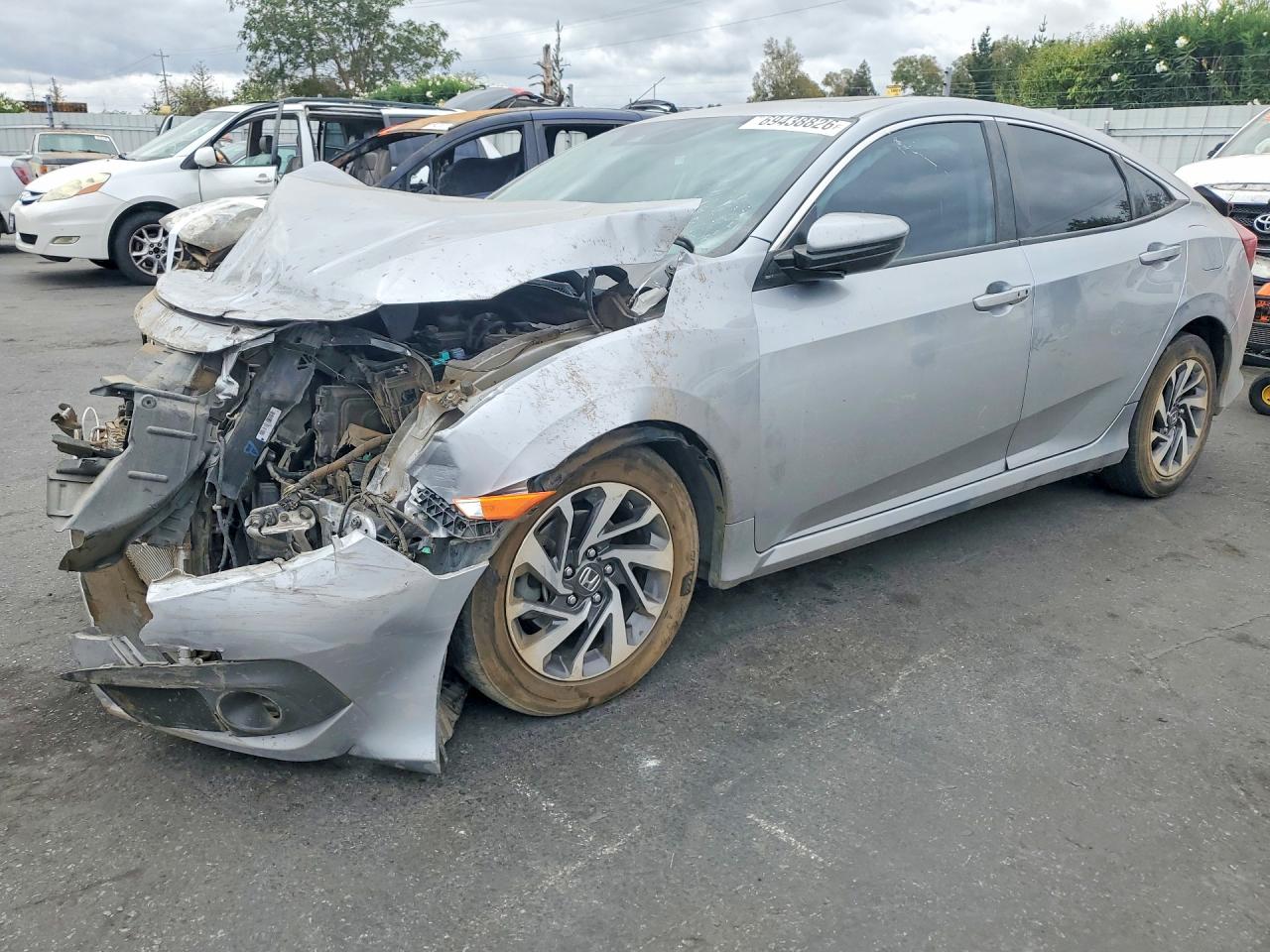 2018 HONDA CIVIC EX | 19XFC2F82JE200896 | UPCARS