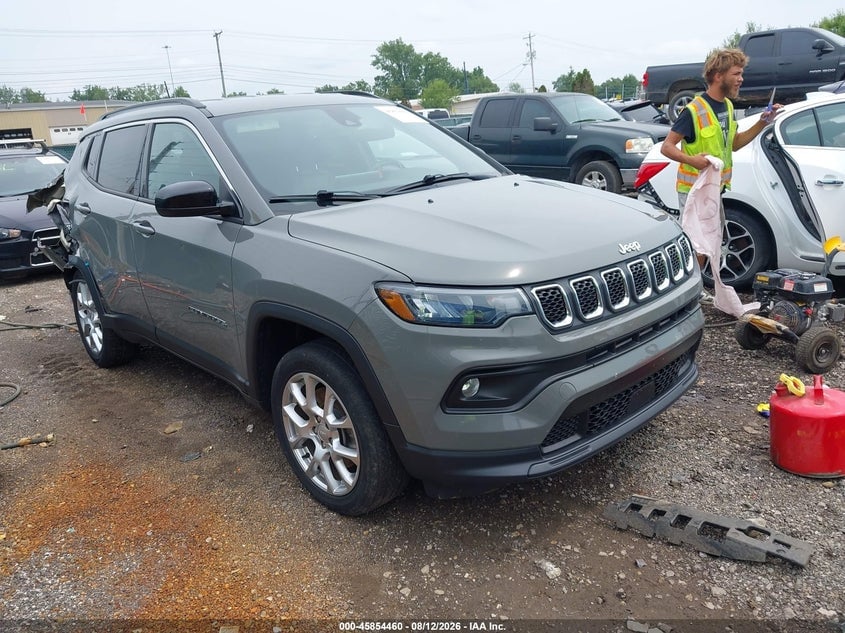 2023 JEEP COMPASS LATITUDE LUX FWD | 3C4NJDFN8PT533403 | UPCARS