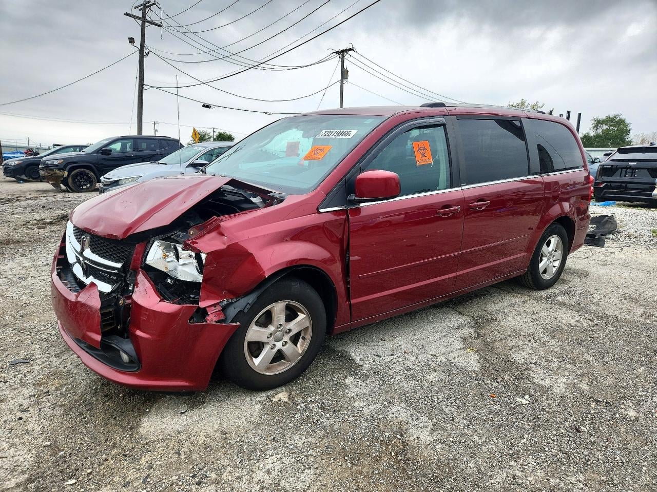 2011 DODGE CARAVAN CREW | 2D4RN5DG3BR689511 | UPCARS