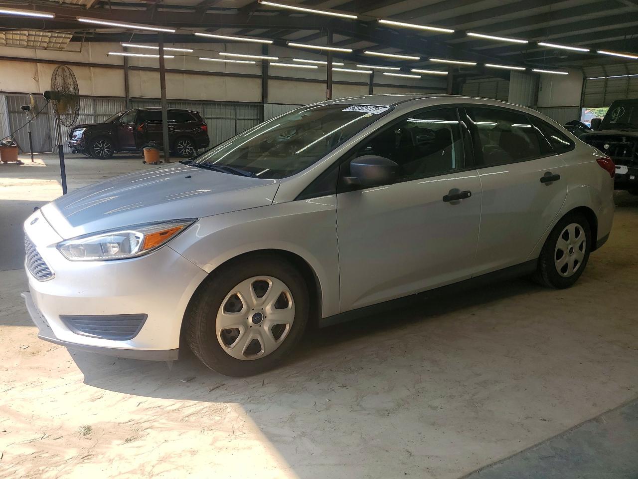 2016 FORD FOCU S | 1FADP3E20GL376009 | UPCARS