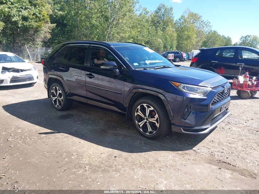 2021 TOYOTA RAV4 PRIME XSE | JTMEB3FV4MD016740 | UPCARS