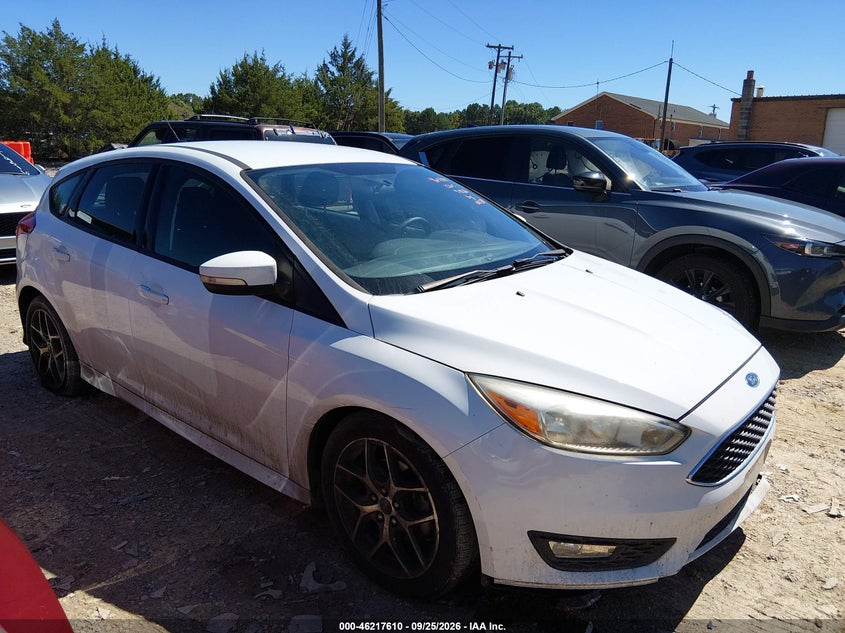 2016 FORD FOCU SE | 1FADP3K29GL371265 | UPCARS
