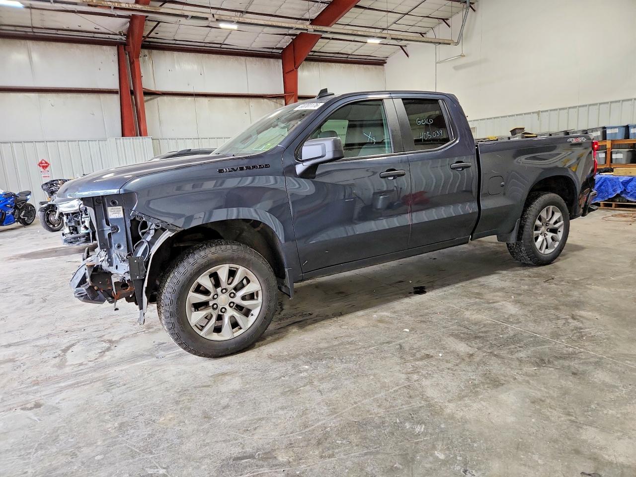 2021 CHEVROLET SILVERADO K1500 CUSTOM | 1GCRYBEK2MZ369126 | UPCARS