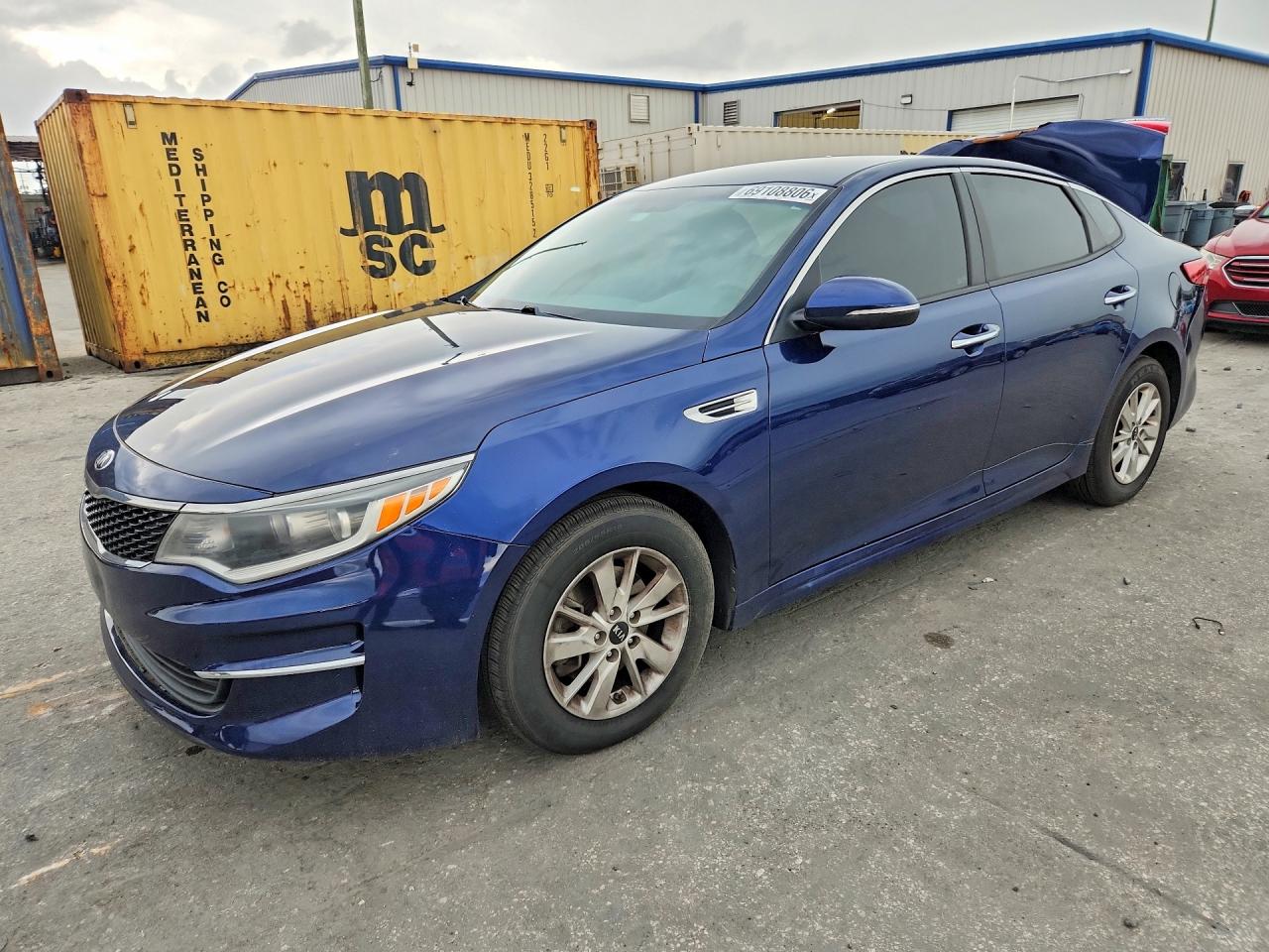 2018 KIA OPTIMA LX | 5XXGT4L39JG229814 | UPCARS