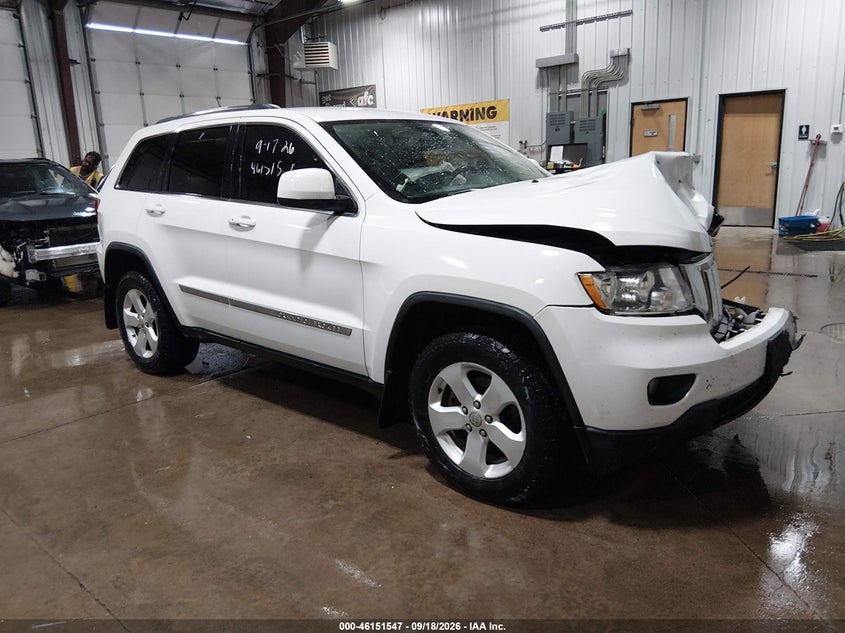 2013 JEEP GRAND CHEROKEE LAREDO | 1C4RJFAT6DC539372 | UPCARS