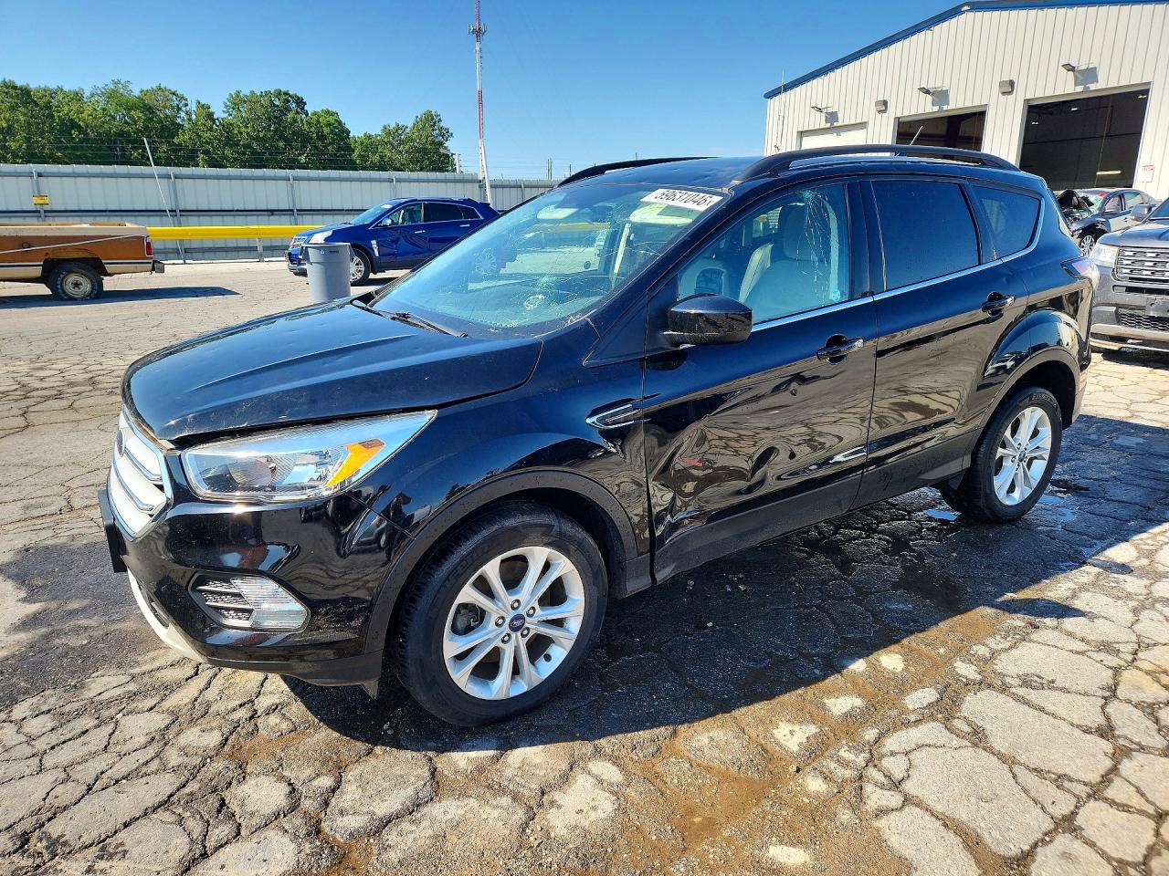 2018 FORD ESCAPE SE | 1FMCU9GD3JUB43139 | UPCARS