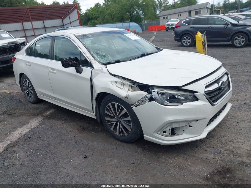 2018 SUBARU LEGACY 2.5I PREMIUM | 4S3BNAC61J3035081 | UPCARS