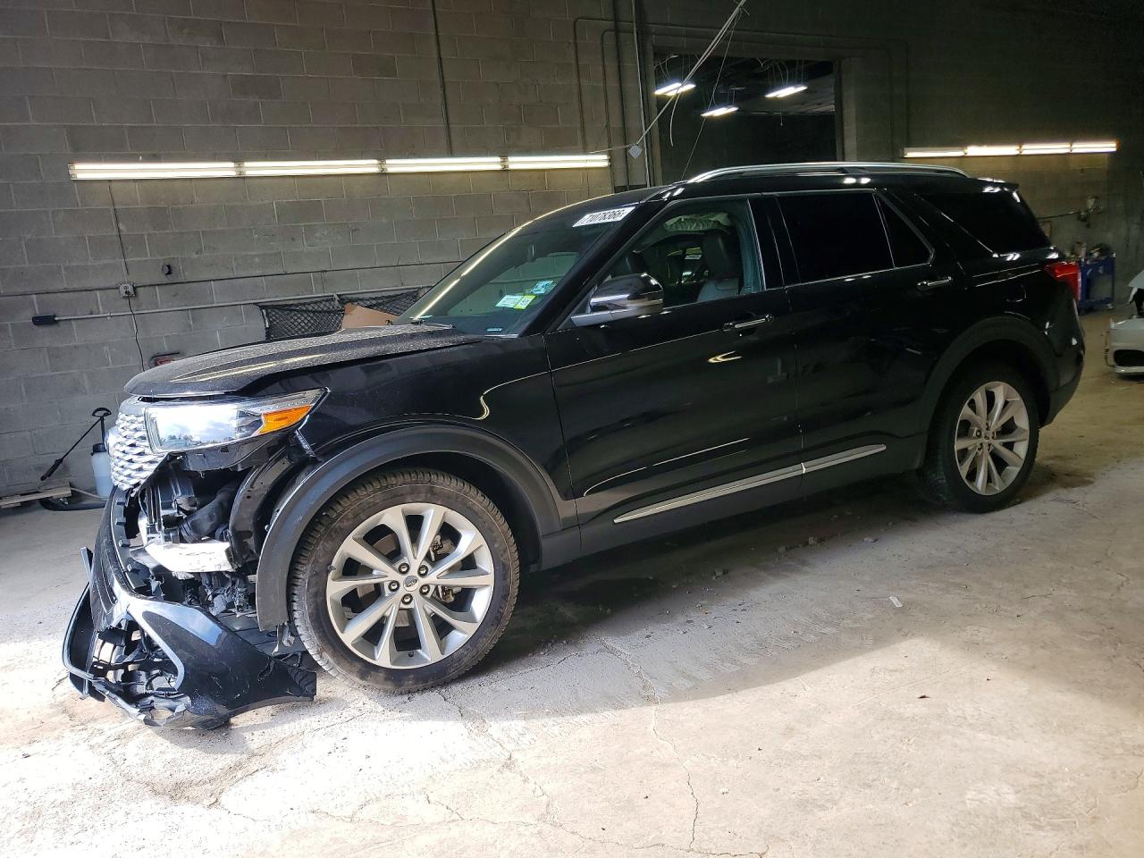 2024 FORD EXPLORER PLATINUM | 1FM5K8HC1RGA63718 | UPCARS