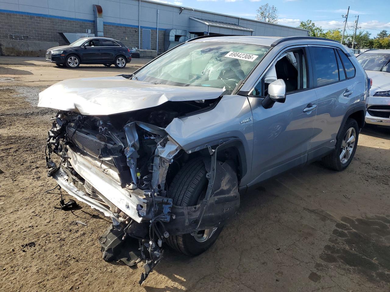 2021 TOYOTA RAV4 XLE PREMIUM | 4T3B6RFV1MU043875 | UPCARS