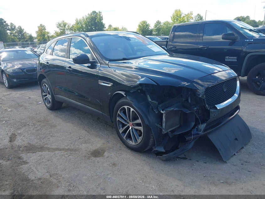 2019 JAGUAR F-PACE 25T PREMIUM | SADCJ2FX7KA366842 | UPCARS