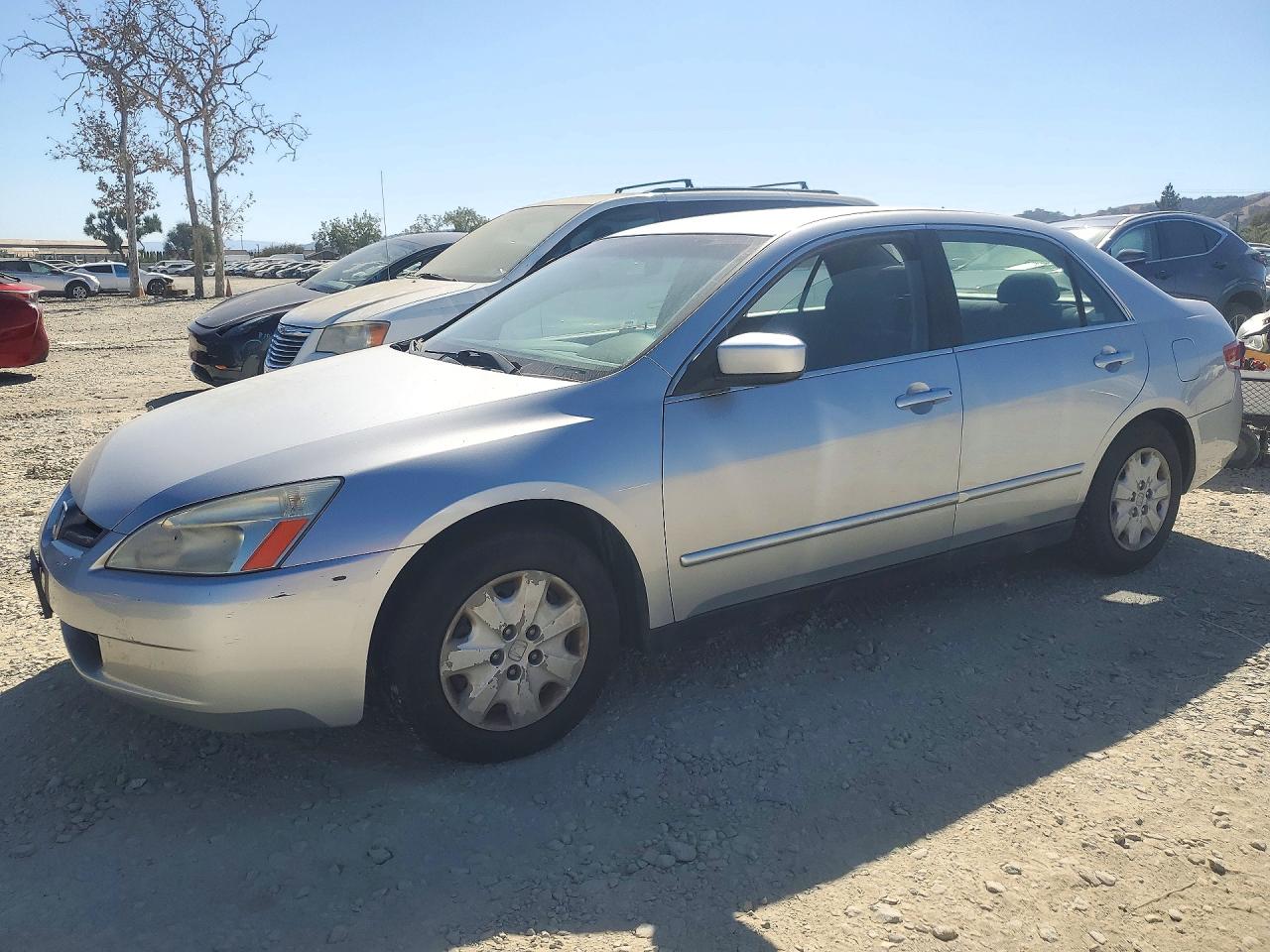 2004 HONDA ACCORD LX | JHMCM56354C008727 | UPCARS