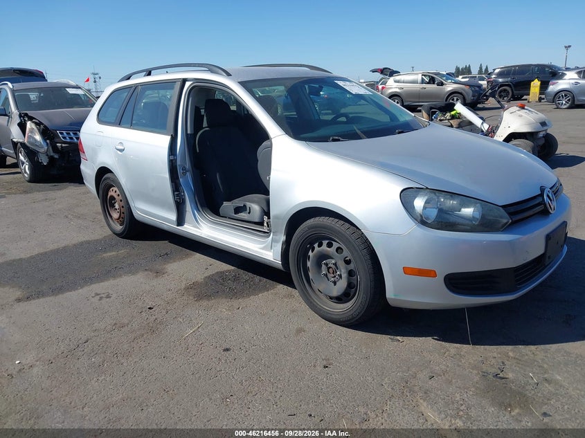 2014 VOLKSWAGEN JETTA SPORTWAGEN 2.5L S | 3VWPP7AJ7EM609677 | UPCARS