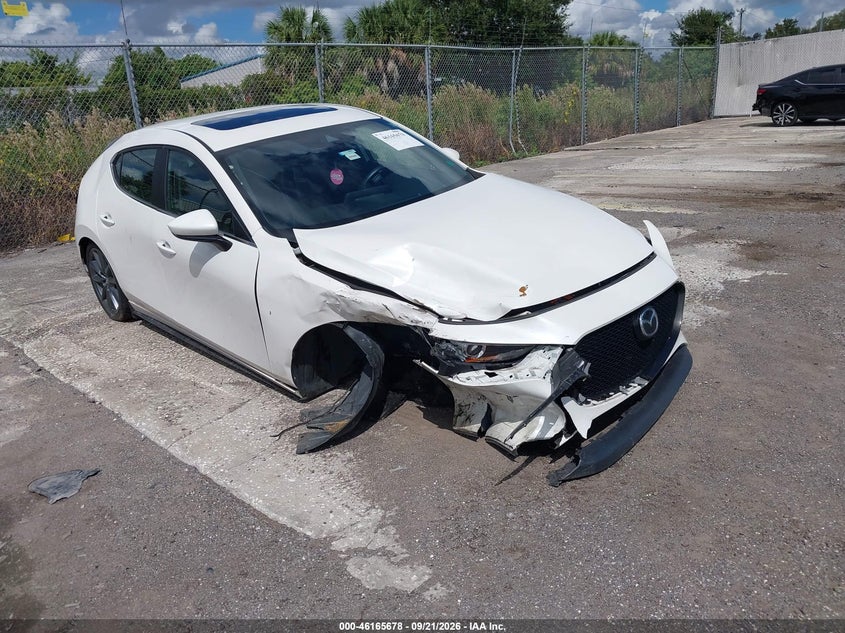 2021 MAZDA MAZDA3 PREFERRED | JM1BPALLXM1402768 | UPCARS