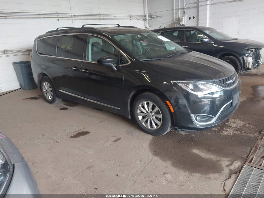 2017 CHRYSLER PACIFICA TOURING-L | 2C4RC1BG4HR517186 | UPCARS