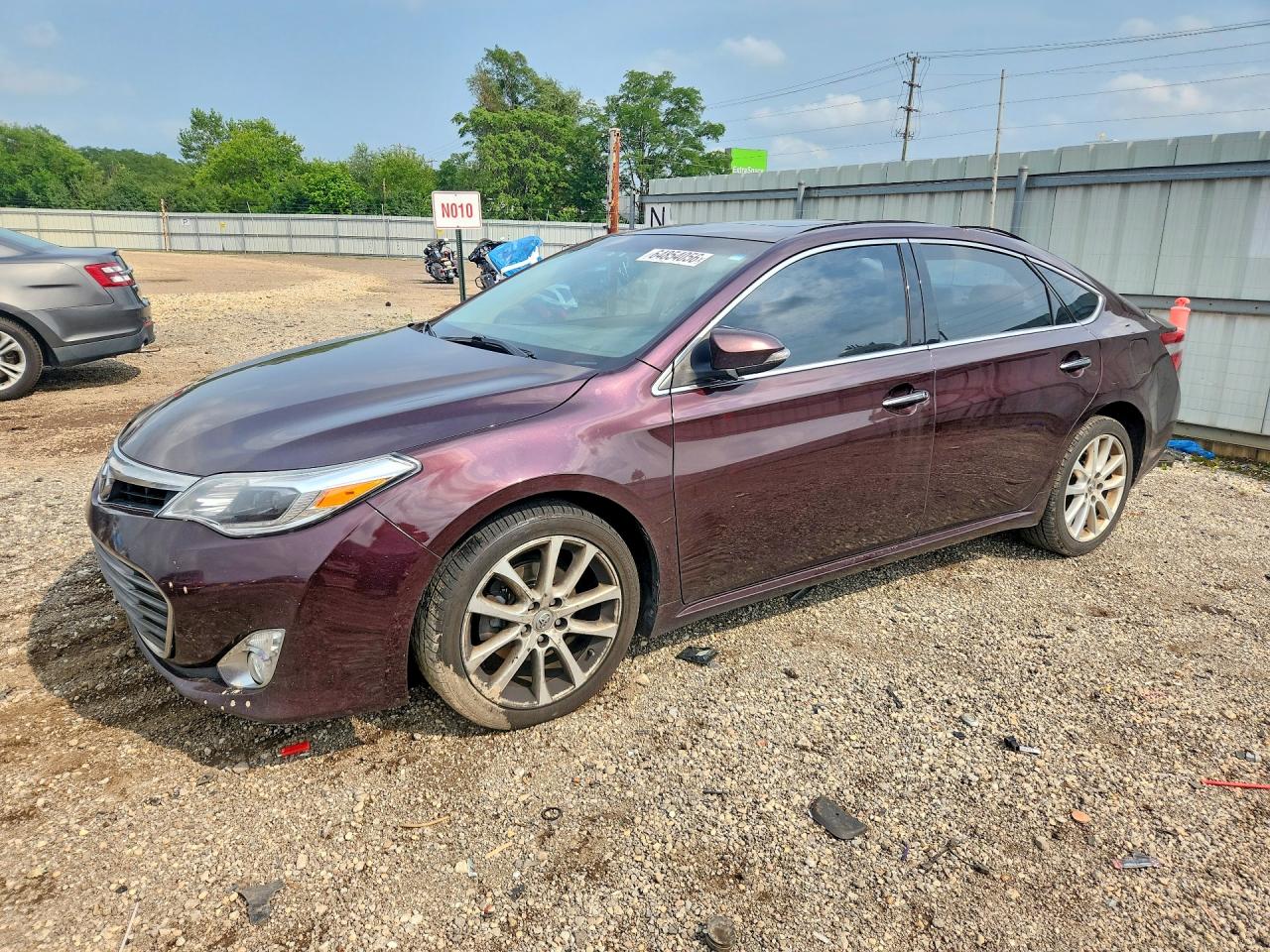 2015 TOYOTA AVALON LIMITED | 4T1BK1EB8FU174611 | UPCARS
