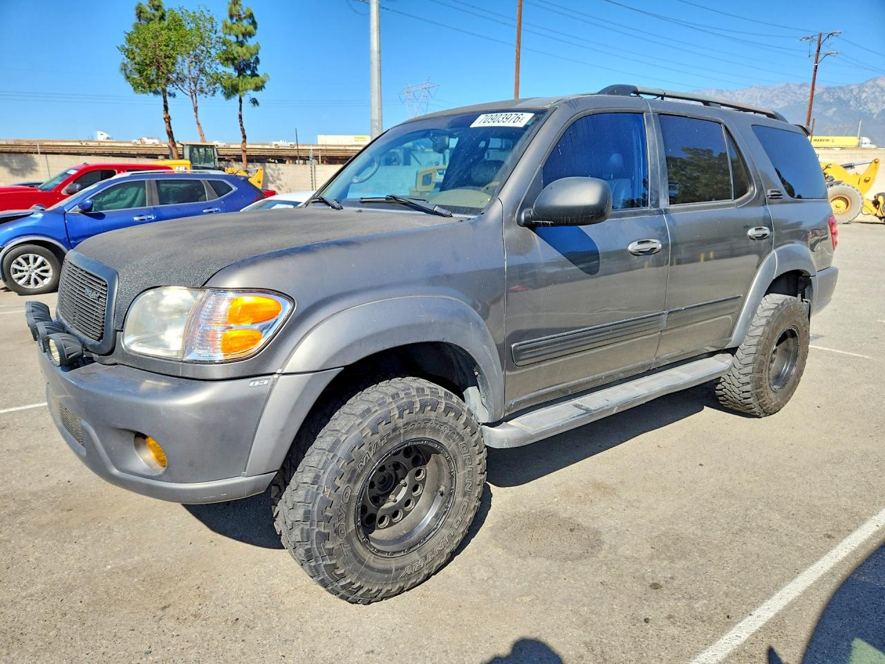 2004 TOYOTA SEQUOIA LIMITED | 5TDZT38A94S207938 | UPCARS