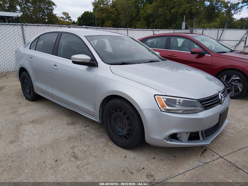2013 VOLKSWAGEN JETTA 2.5L SE | 3VWDP7AJ6DM380619 | UPCARS