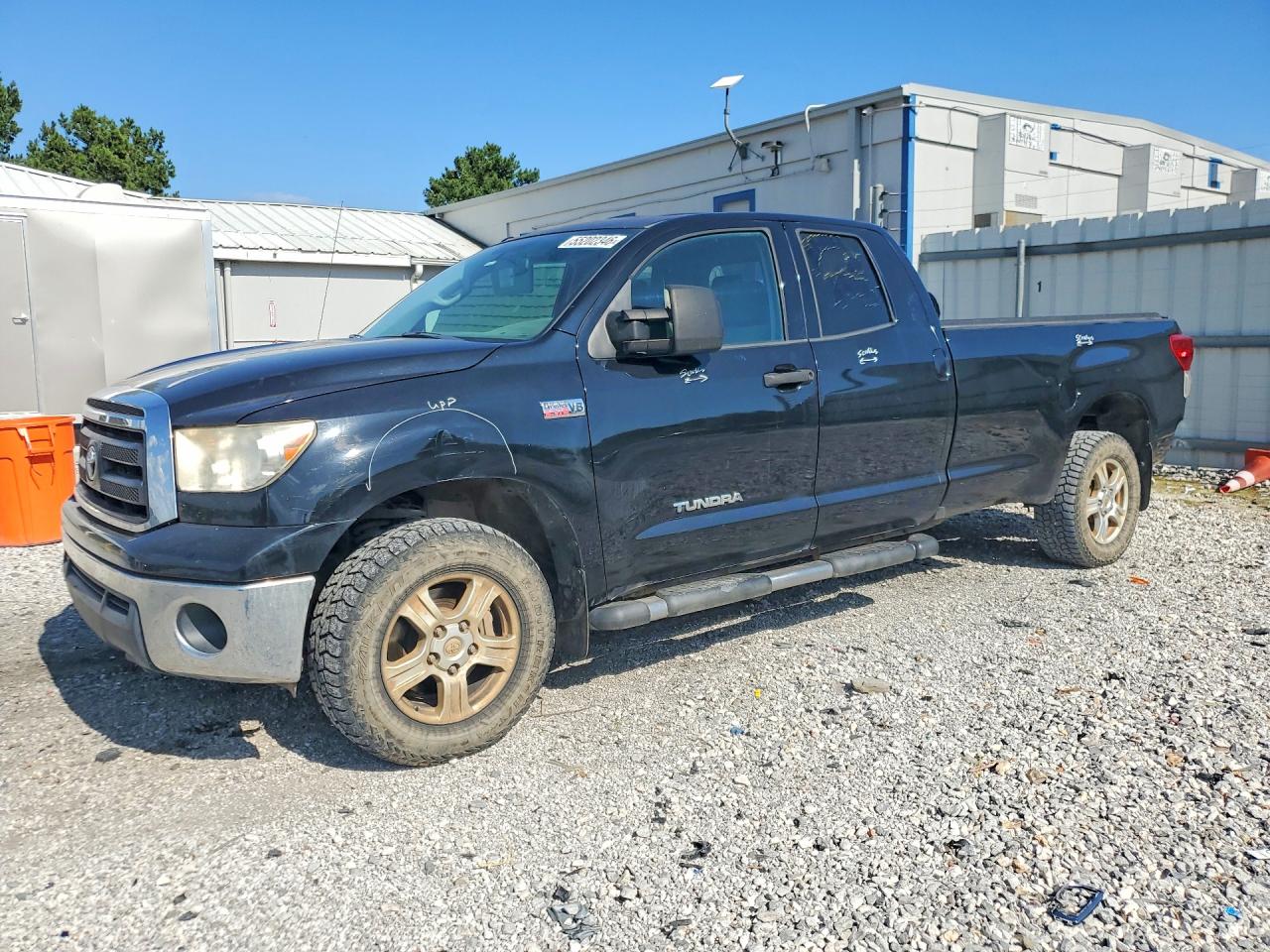 2013 TOYOTA TUNDRA DOUBLE CAB SR5 | 5TFCW5F19DX015232 | UPCARS