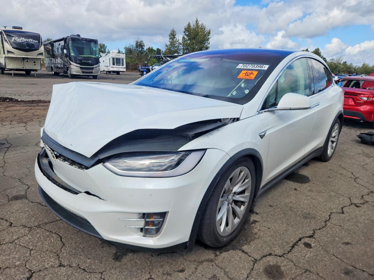 2018 TESLA MODEL X | 5YJXCAE26JF125996 | UPCARS