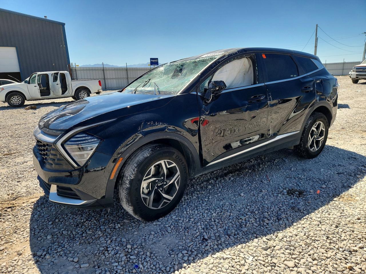 2024 KIA SPORTAGE LX | KNDPUCDF9R7235780 | UPCARS