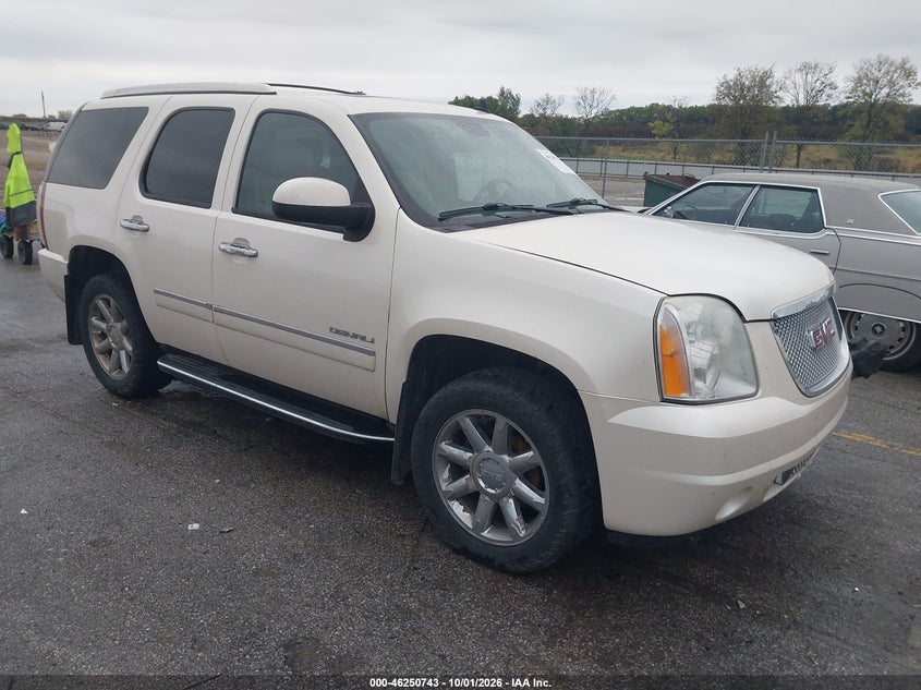 2012 GMC YUKON DENALI | 1GKS2EEF5CR141910 | UPCARS