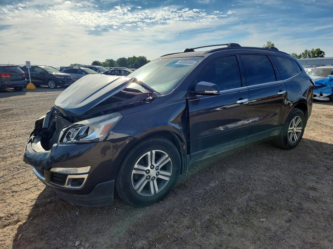 2015 CHEVROLET TRAVERSE LT | 1GNKRHKDXFJ118399 | UPCARS