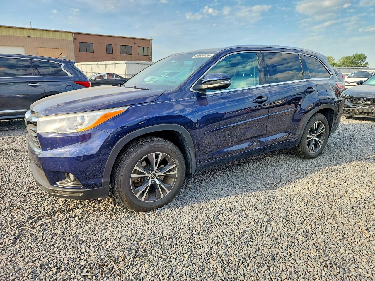 2016 TOYOTA HIGHLANDER XLE | 5TDJKRFH7GS291085 | UPCARS