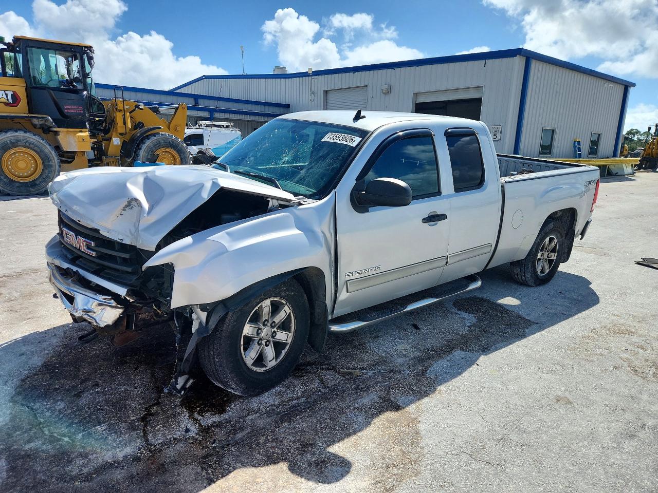 2011 GMC SIERRA K1500 SLE | 1GTR2VE35BZ185923 | UPCARS