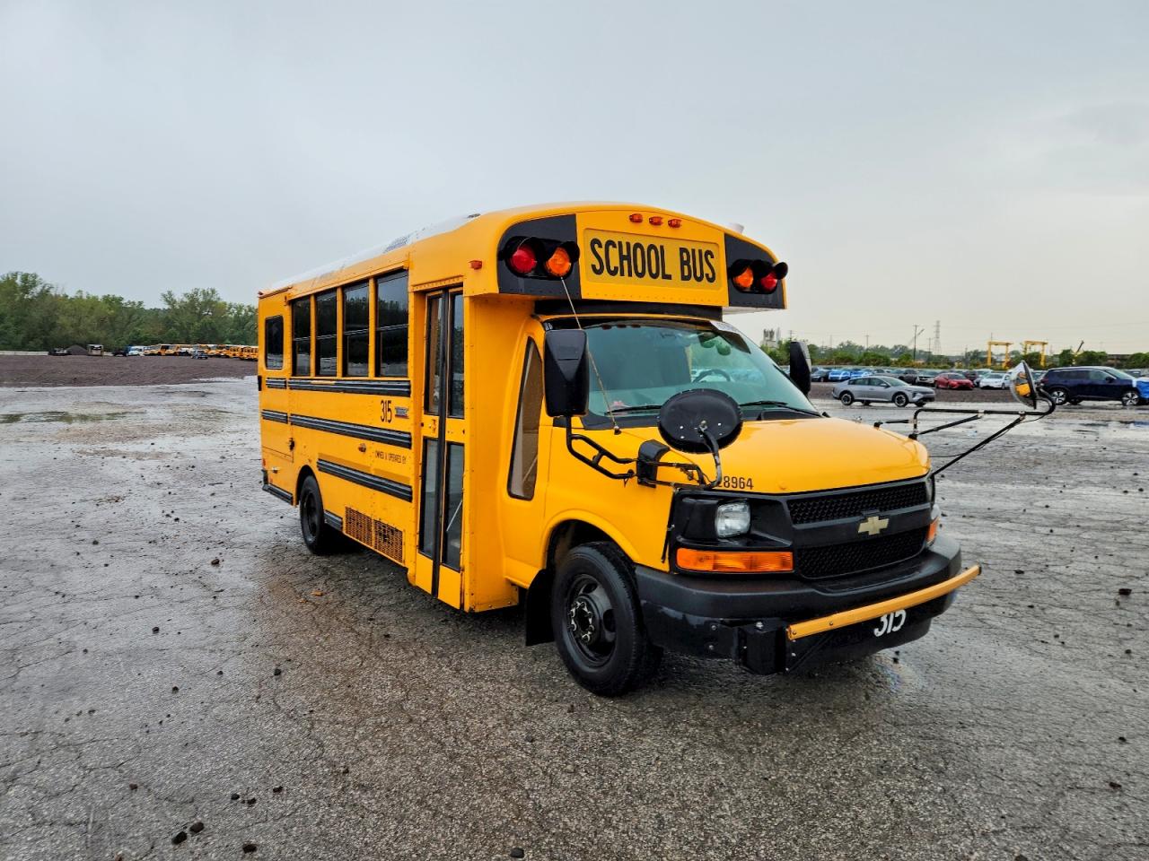 2010 THOMAS MINOTOUR G SCHOOL BUS | 1GB6G3AG1A1157605 | UPCARS