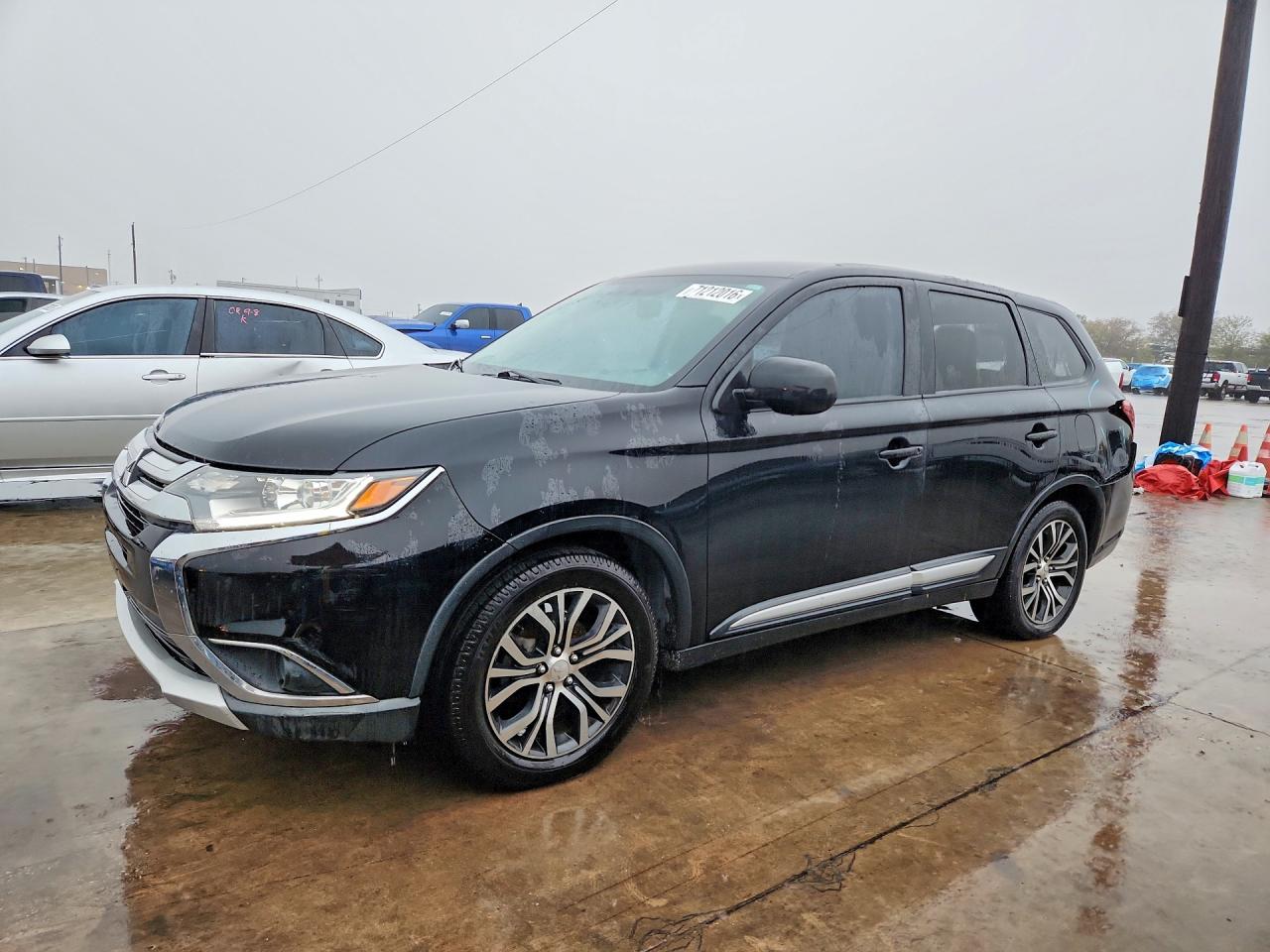 2018 MITSUBISHI OUTLANDER ES | JA4AD2A32JZ066246 | UPCARS