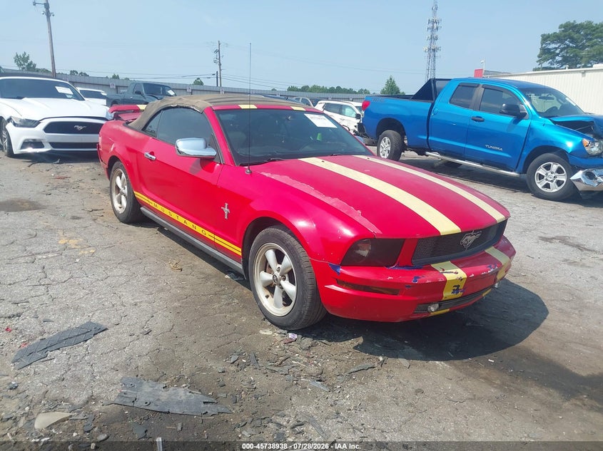 2005 FORD MUSTANG | 1ZVFT84N855258618 | UPCARS