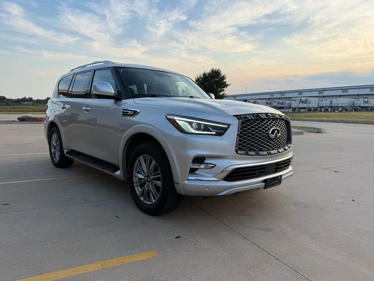 2019 INFINITI QX80 LUXE | JN8AZ2NE8K9233086 | UPCARS