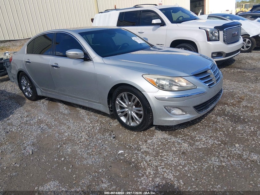 2013 HYUNDAI GENESIS 3.8 | KMHGC4DD4DU257294 | UPCARS
