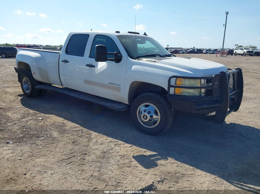 2011 CHEVROLET SILVERADO 3500HD LT | 1GC4C0C88BF194075 | UPCARS