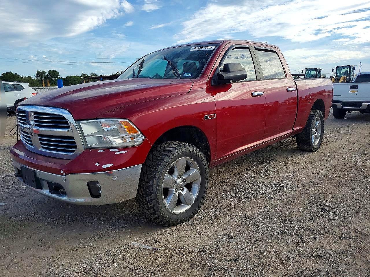 2015 RAM 1500 SLT | 1C6RR7TMXFS664914 | UPCARS