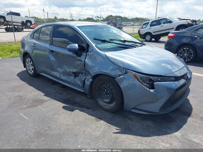 2025 TOYOTA COROLLA LE | 5YFB4MDEXSP239817 | UPCARS