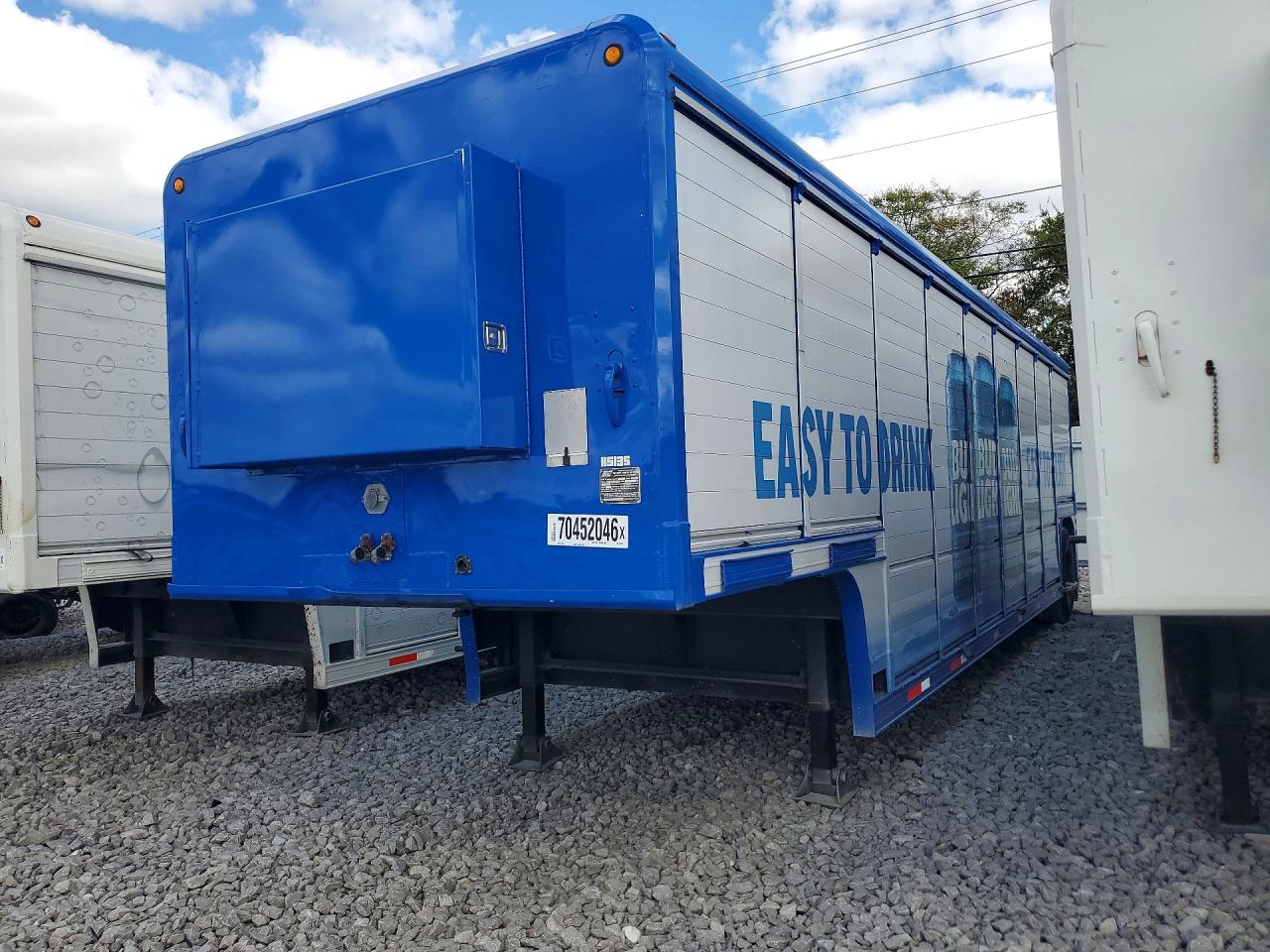 2001 MICKEL TRAILER MICKEY AT-A REFRIGERATED BEVERAGE | 5CWRA33171H010490 | UPCARS