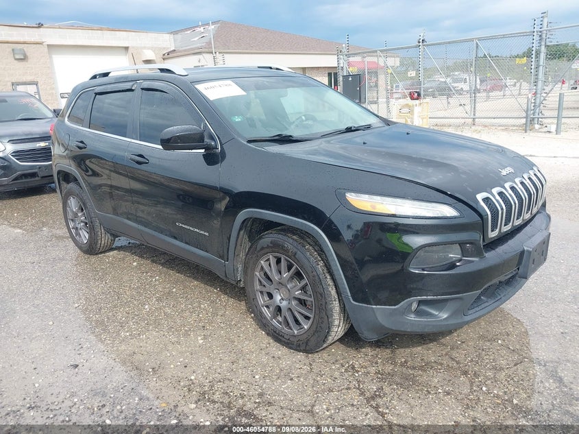 2018 JEEP CHEROKEE LATITUDE PLUS FWD | 1C4PJLLB4JD618569 | UPCARS