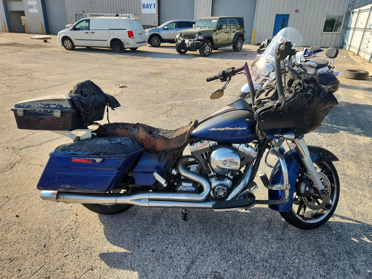 2015 HARLEY-DAVIDSON FL ROAD GLIDE SPECIAL | 1HD1KTM1XFB672775 | UPCARS