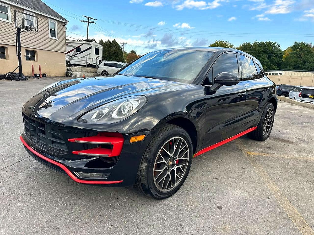 2016 PORSCHE MACAN TURBO | WP1AF2A56GLB90905 | UPCARS