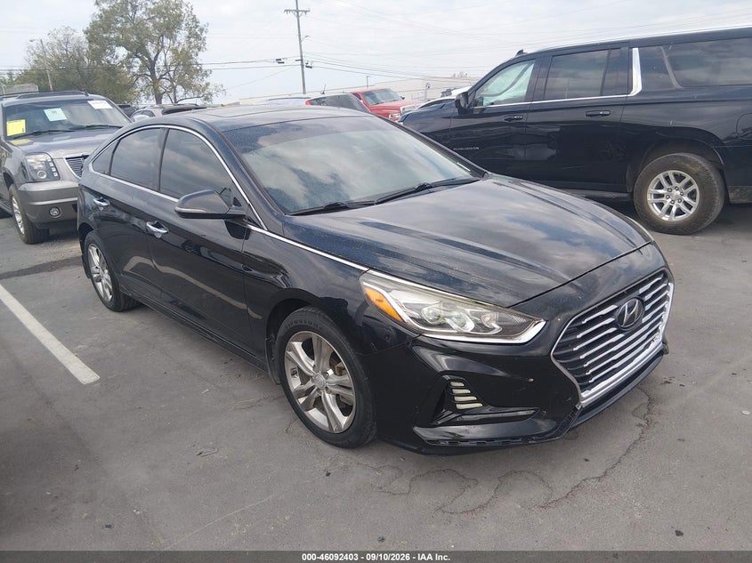 2018 HYUNDAI SONATA LIMITED | 5NPE34AF3JH654437 | UPCARS