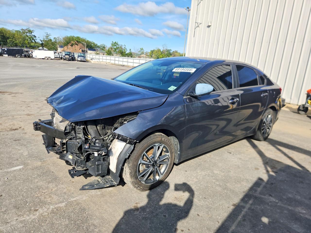 2022 KIA FORTE LXS | 3KPF24AD0NE426198 | UPCARS