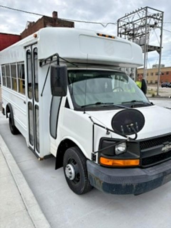 2006 CHEVROLET EXPRESS | 1GBJG31U561252711 | UPCARS
