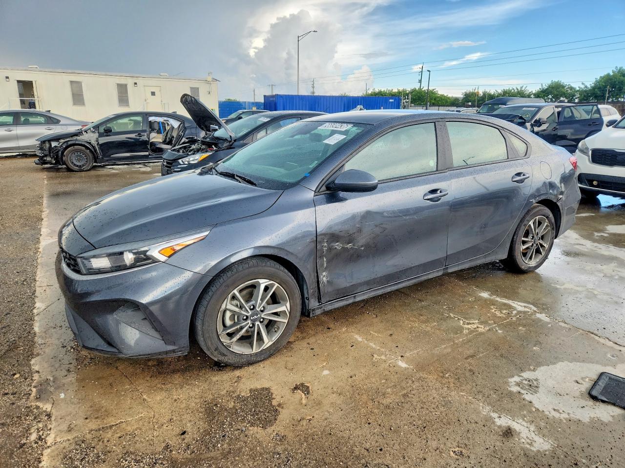2024 KIA FORTE LXS | 3KPF24AD0RE744215 | UPCARS