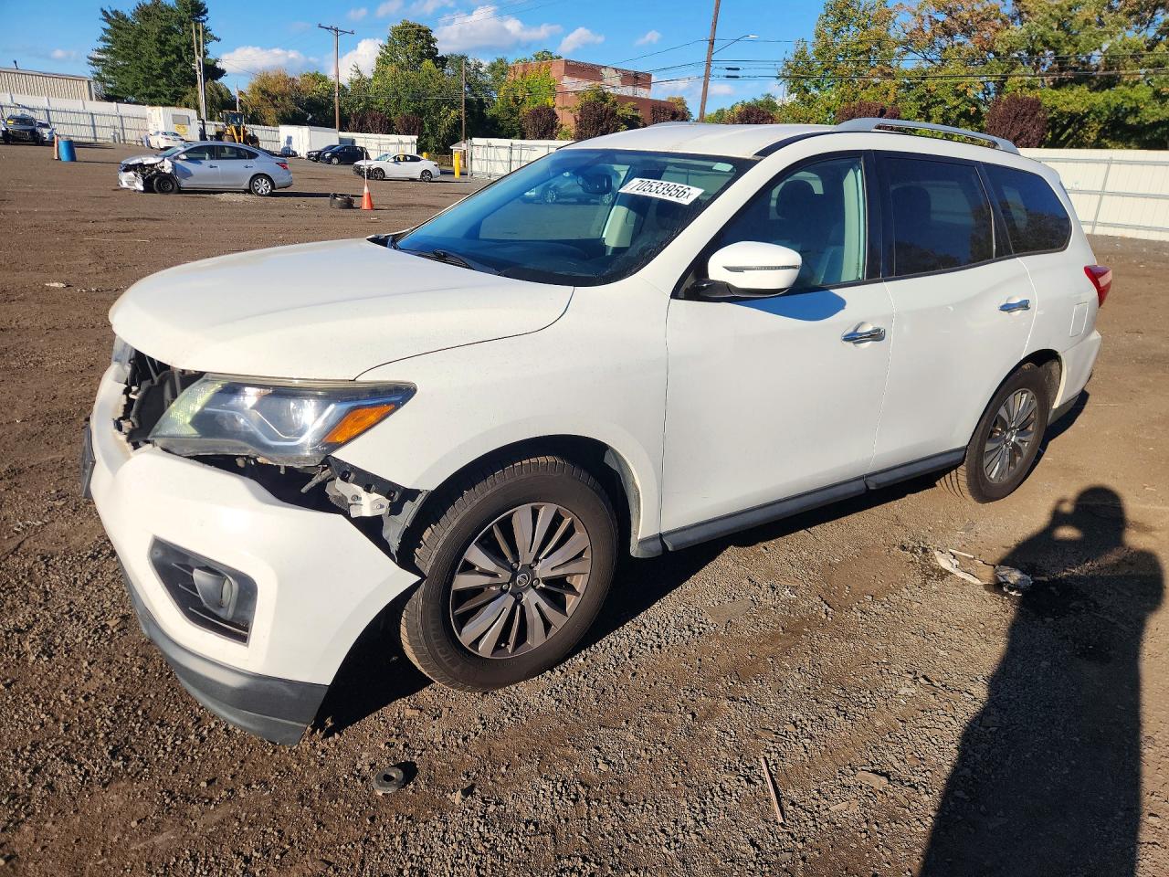 2017 NISSAN PATHFINDER SV | 5N1DR2MM8HC615904 | UPCARS