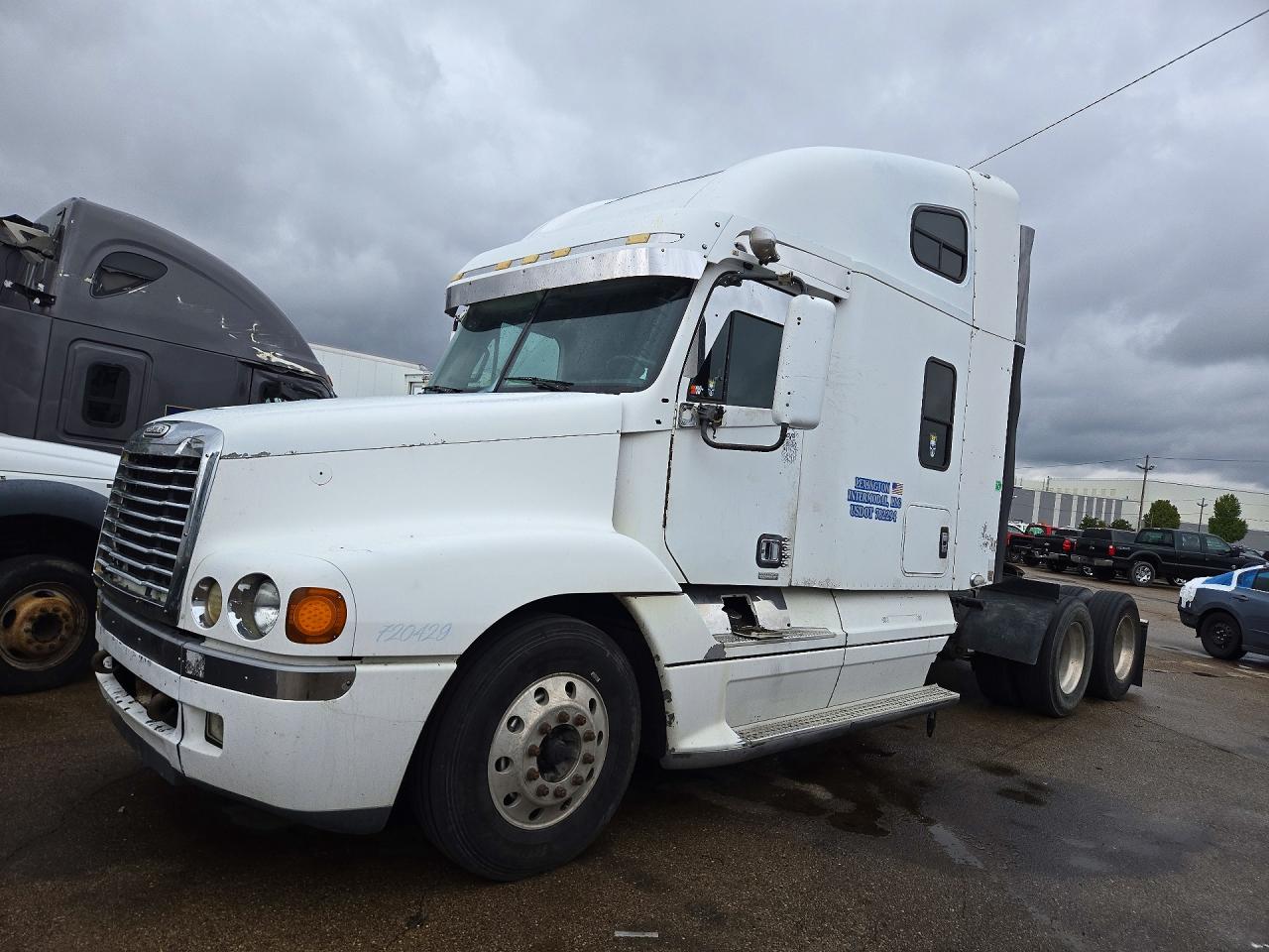 1998 FREIGHTLINER ALL OTHER FLC120 | 1FUYSSZB4WL918539 | UPCARS